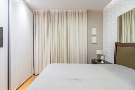 Apartamento para alugar com 120m², 2 quartos e 2 vagasSuíte