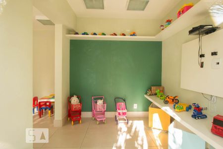 Apartamento para alugar com 45m², 2 quartos e sem vagaÁrea comum