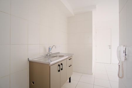 Apartamento para alugar com 45m², 2 quartos e sem vagaCozinha e Área de Serviço