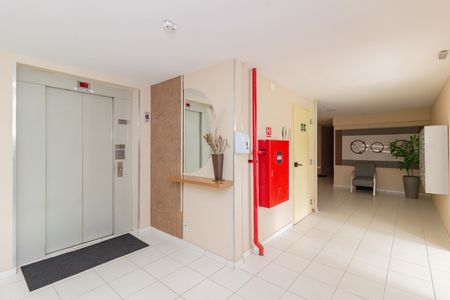 Apartamento à venda com 45m², 2 quartos e 1 vaga Apartamento à venda com 45m², 2 quartos e 1 vagaÁrea comum
