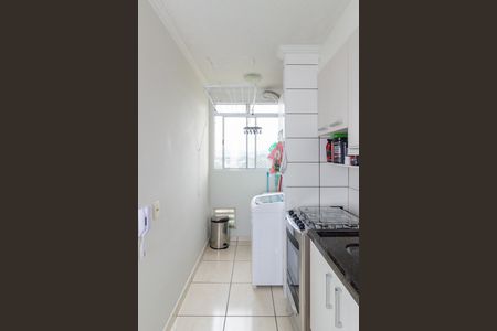 Cozinha de apartamento para alugar com 2 quartos, 45m² em Jardim Íris, São Paulo