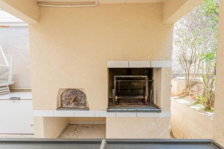 Apartamento para alugar com 45m², 2 quartos e 1 vaga Apartamento para alugar com 45m², 2 quartos e 1 vagaÁrea comum - Churrasqueira