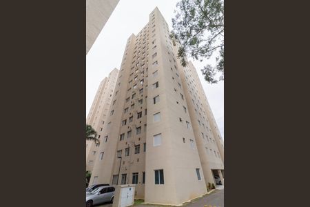 Apartamento à venda com 45m², 2 quartos e 1 vaga Apartamento à venda com 45m², 2 quartos e 1 vagaFachada