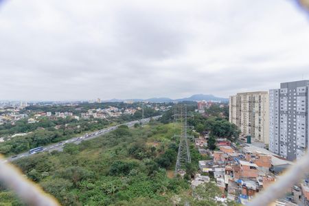 Vista Quarto 1 de apartamento para alugar com 2 quartos, 45m² em Jardim Íris, São Paulo