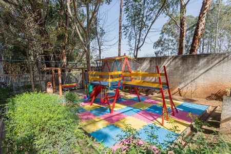 Apartamento para alugar com 45m², 2 quartos e 1 vaga Apartamento para alugar com 45m², 2 quartos e 1 vagaÁrea comum - Playground