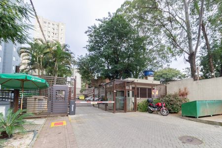 Apartamento à venda com 45m², 2 quartos e 1 vaga Apartamento à venda com 45m², 2 quartos e 1 vagaFachada