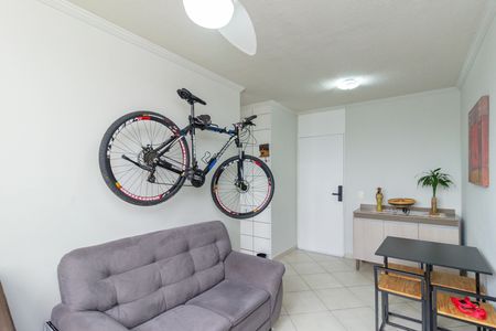 Sala de apartamento para alugar com 2 quartos, 45m² em Jardim Íris, São Paulo