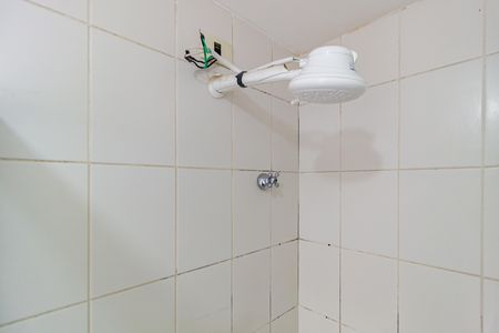 Detalhe - Banheiro de apartamento para alugar com 1 quarto, 31m² em Brás, São Paulo