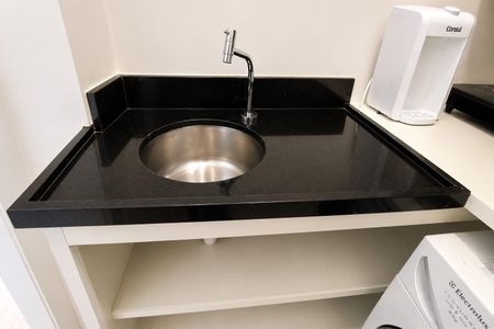 Studio para alugar com 26m², 1 quarto e sem vaga Studio para alugar com 26m², 1 quarto e sem vagaCozinha