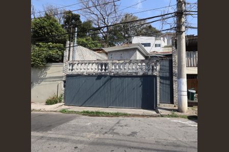 Casa à venda com 175m², 3 quartos e 3 vagasFachada