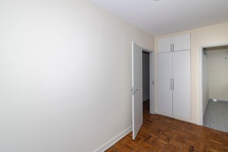 Casa à venda com 250m², 4 quartos e 2 vagas Casa à venda com 250m², 4 quartos e 2 vagasQuarto 2
