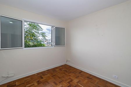 Casa à venda com 250m², 4 quartos e 2 vagas Casa à venda com 250m², 4 quartos e 2 vagasQuarto