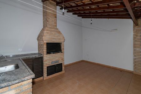 Casa à venda com 250m², 4 quartos e 2 vagas Casa à venda com 250m², 4 quartos e 2 vagasEspaço Gourmet