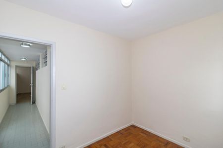 Casa à venda com 250m², 4 quartos e 2 vagas Casa à venda com 250m², 4 quartos e 2 vagasQuarto de serviço