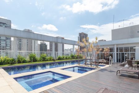 Studio à venda com 36m², 1 quarto e 1 vagaPiscina