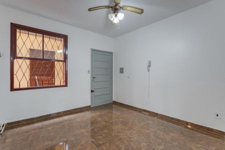 Sala de apartamento para alugar com 2 quartos, 59m² em Rubem Berta, Porto Alegre