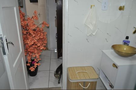 Apartamento à venda com 75m², 2 quartos e 1 vagaBanheiro Social