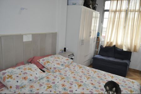 Apartamento à venda com 75m², 2 quartos e 1 vagaQuarto