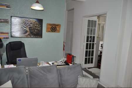 Apartamento à venda com 75m², 2 quartos e 1 vagaSala