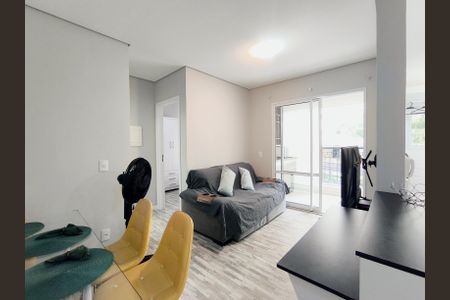Apartamento à venda com 42m², 1 quarto e 1 vagaSala