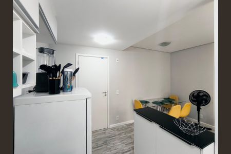 Apartamento à venda com 42m², 1 quarto e 1 vagaCozinha e Área de Serviço