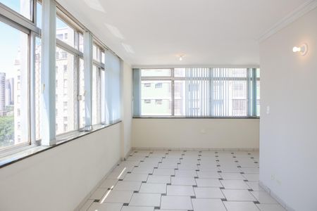 Sala de apartamento à venda com 3 quartos, 120m² em Água Branca, São Paulo