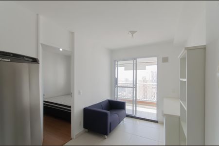 Sala/Cozinha de apartamento para alugar com 1 quarto, 36m² em Cambuci, São Paulo