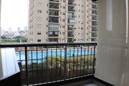 Apartamento à venda com 87m², 3 quartos e 2 vagas Apartamento à venda com 87m², 3 quartos e 2 vagasVaranda