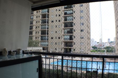 Apartamento à venda com 87m², 3 quartos e 2 vagas Apartamento à venda com 87m², 3 quartos e 2 vagasVaranda