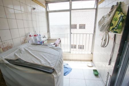 Apartamento à venda com 99m², 3 quartos e 1 vagaÁrea de Serviço