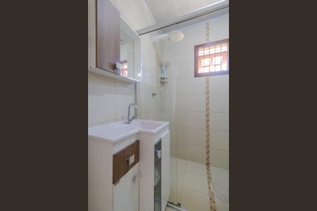 Casa à venda com 150m², 3 quartos e 2 vagas Casa à venda com 150m², 3 quartos e 2 vagasBanheiro