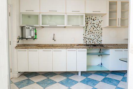 Apartamento para alugar com 102m², 2 quartos e 1 vaga Apartamento para alugar com 102m², 2 quartos e 1 vagaCozinha