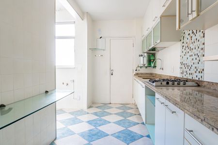 Apartamento para alugar com 102m², 2 quartos e 1 vaga Apartamento para alugar com 102m², 2 quartos e 1 vagaCozinha