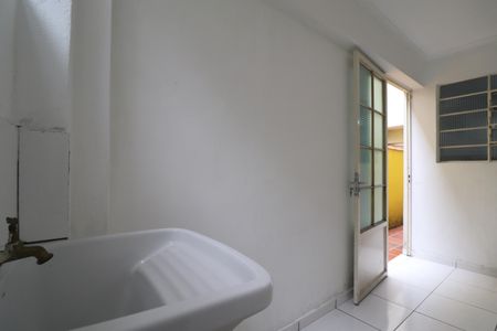 Casa à venda com 182m², 3 quartos e 2 vagasÁrea de Serviço