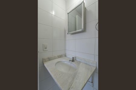 Banheiro da suíte de apartamento à venda com 2 quartos, 64m² em Vila Moraes, São Paulo