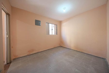 Quarto de casa para alugar com 1 quarto, 60m² em Vila Robertina, São Paulo