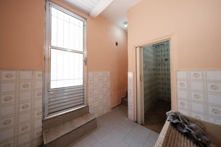 Casa para alugar com 60m², 1 quarto e sem vagaCozinha e Área de Serviço