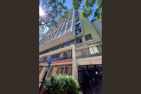 Apartamento à venda com 65m², 1 quarto e sem vaga Apartamento à venda com 65m², 1 quarto e sem vagaFachada