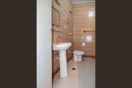 Apartamento à venda com 65m², 1 quarto e sem vaga Apartamento à venda com 65m², 1 quarto e sem vagaBanheiro Social