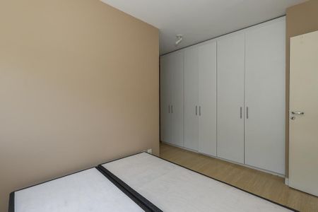 Suíte de apartamento à venda com 2 quartos, 69m² em Jardim Carvalho, Porto Alegre