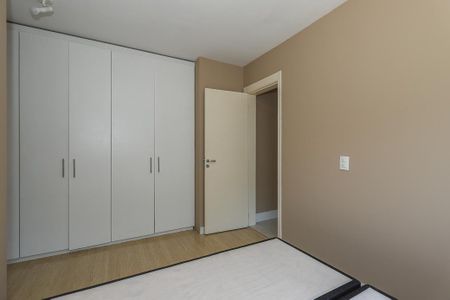 Apartamento para alugar com 69m², 2 quartos e 1 vagaSuíte