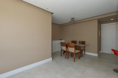 Sala de apartamento à venda com 2 quartos, 69m² em Jardim Carvalho, Porto Alegre