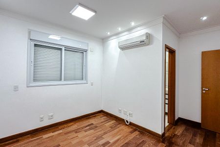 Apartamento para alugar com 298m², 4 quartos e 6 vagasSuíte 2