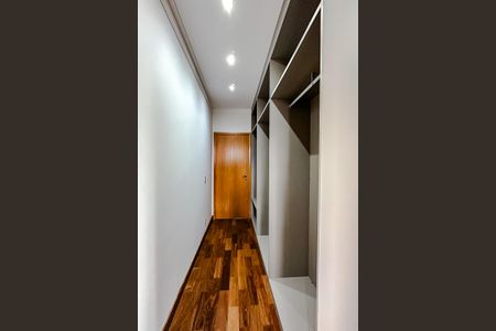 Apartamento para alugar com 298m², 4 quartos e 6 vagasCloset Suíte 1