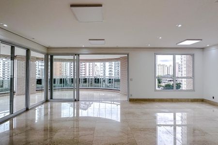 Apartamento para alugar com 298m², 4 quartos e 6 vagasSala