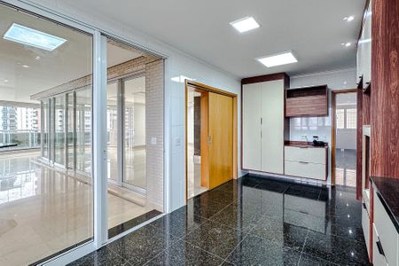 Apartamento para alugar com 298m², 4 quartos e 6 vagasCozinha