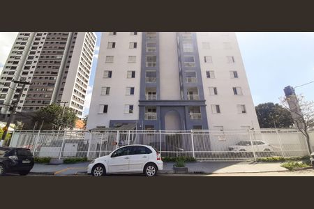 Apartamento à venda com 60m², 2 quartos e 1 vagaFachada e portaria