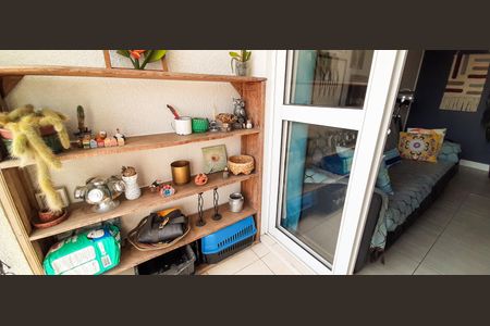 Apartamento à venda com 60m², 2 quartos e 1 vagaSacada