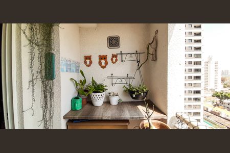 Apartamento à venda com 60m², 2 quartos e 1 vagaSacada