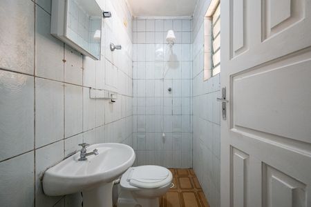 Banheiro de casa para alugar com 1 quarto, 50m² em Vila do Encontro, São Paulo